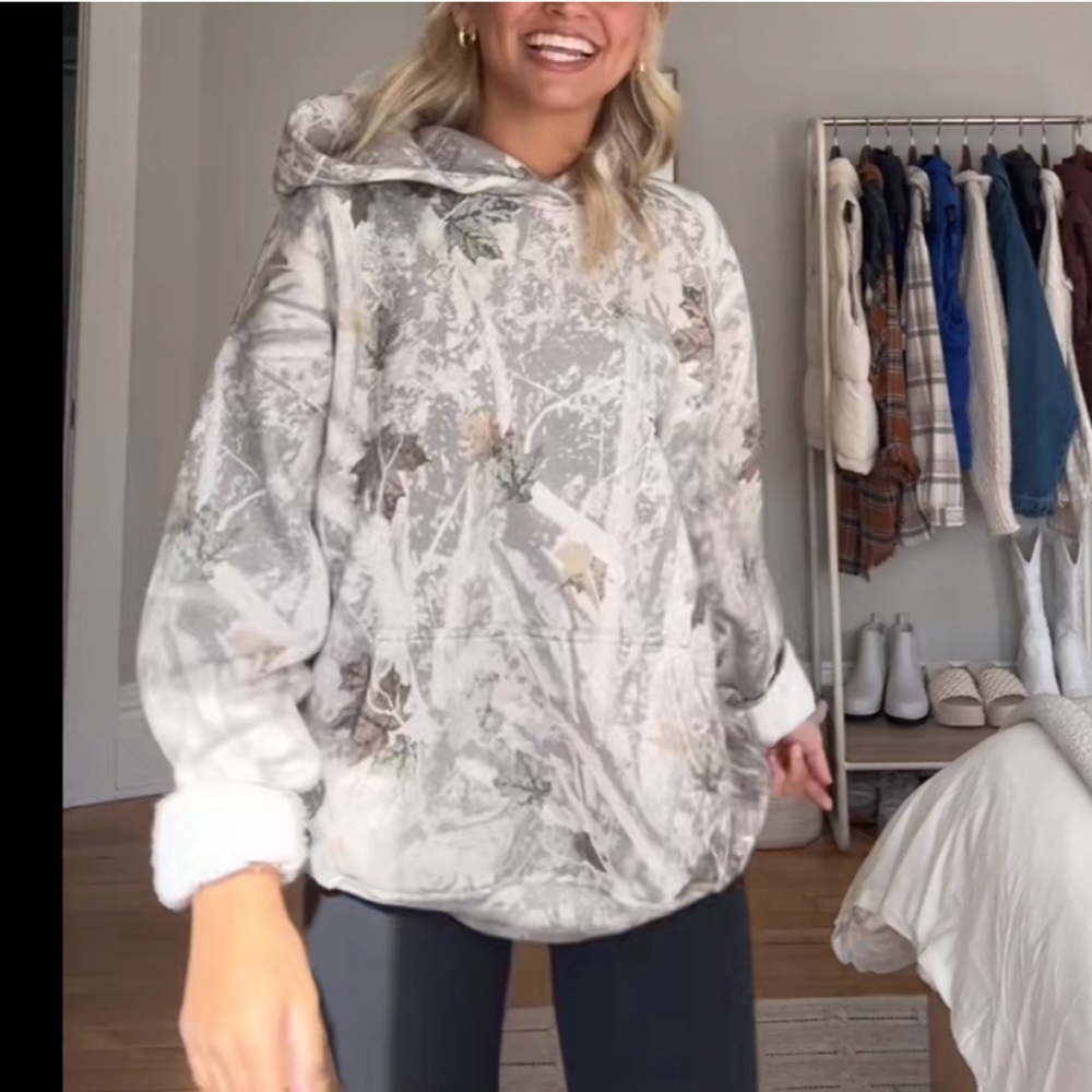 Abercrombie camo hoodie